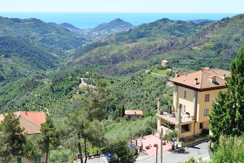 Hotel La Riana Perinaldo 3*,  Italy